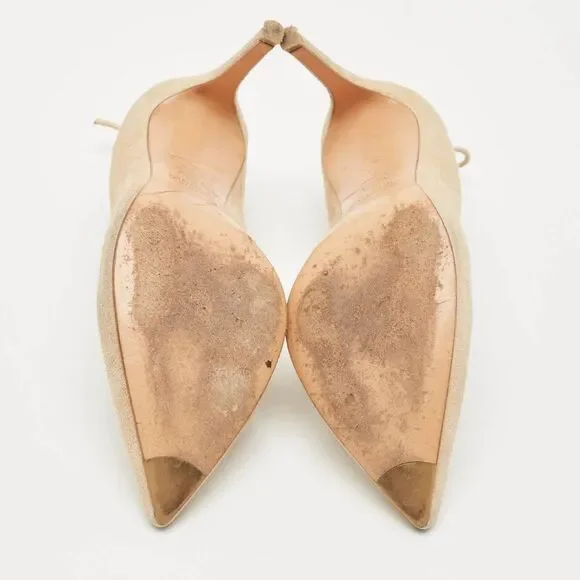 Stuart Weitzman Beige Suede Pointed Toe Pumps Size 36 - Picture 6 of 7